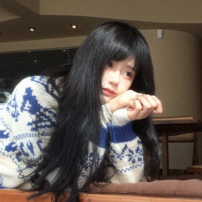 葛洛莉亚·贝尔